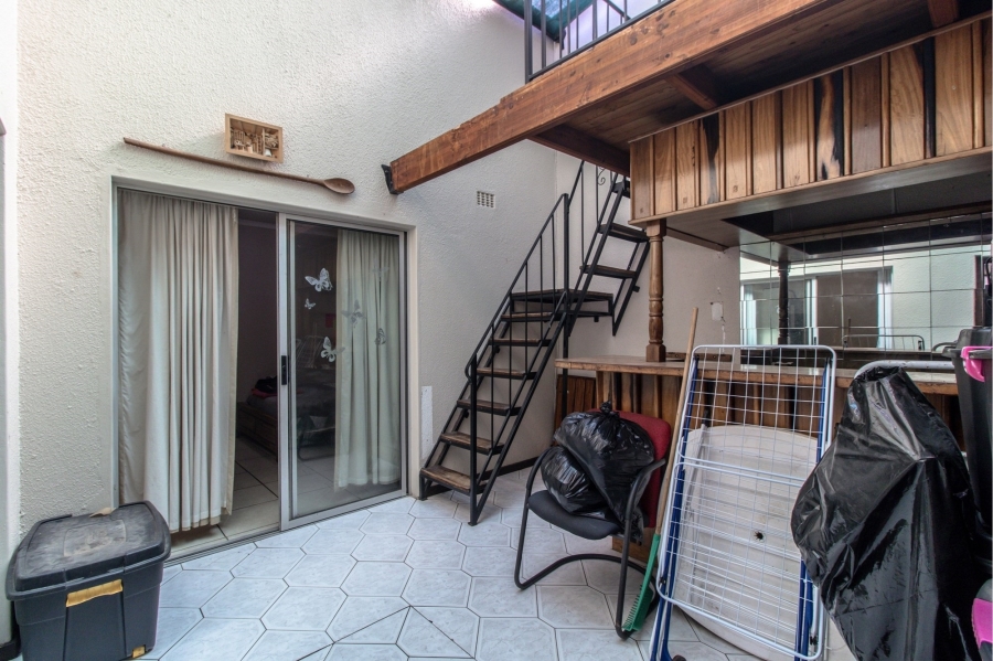 To Let 3 Bedroom Property for Rent in Table View Western Cape